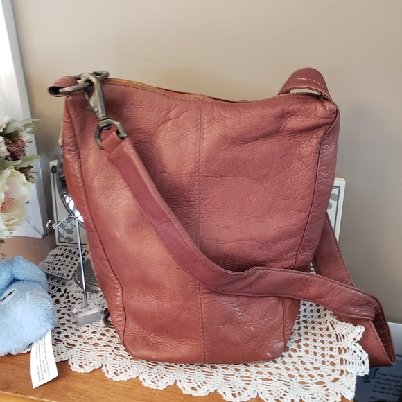 HOBO Handbags - HOBO INTERNATIONAL Leather bag shoulder crossbody